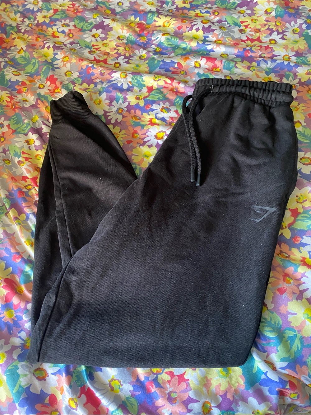 Gymshark  Black Elastic-Waist Joggers